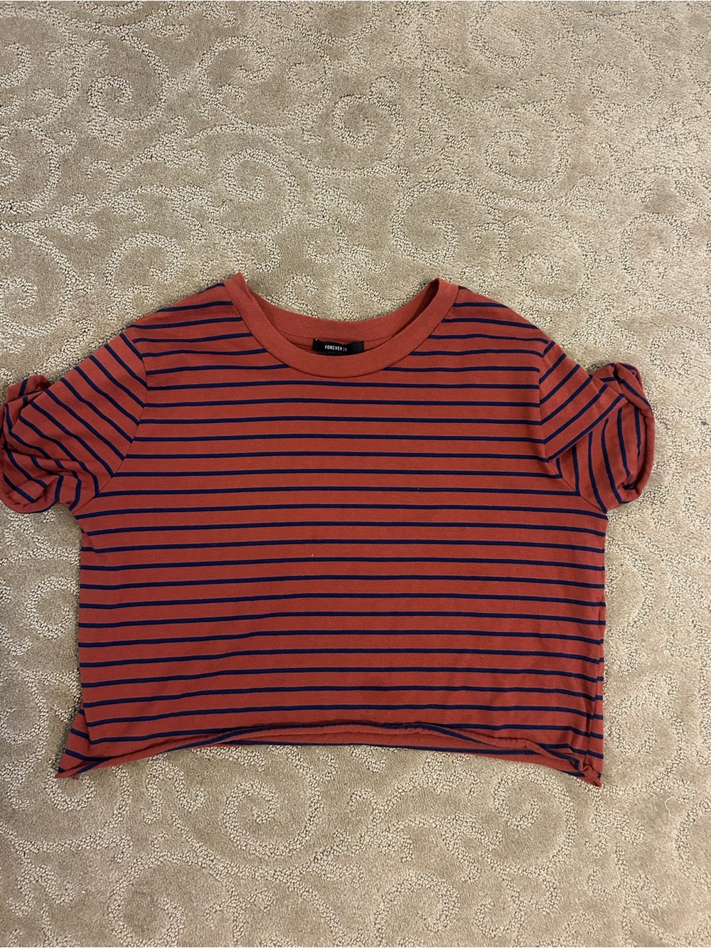 Forever 21 Rust and Navy Striped Cropped Tee Shirt